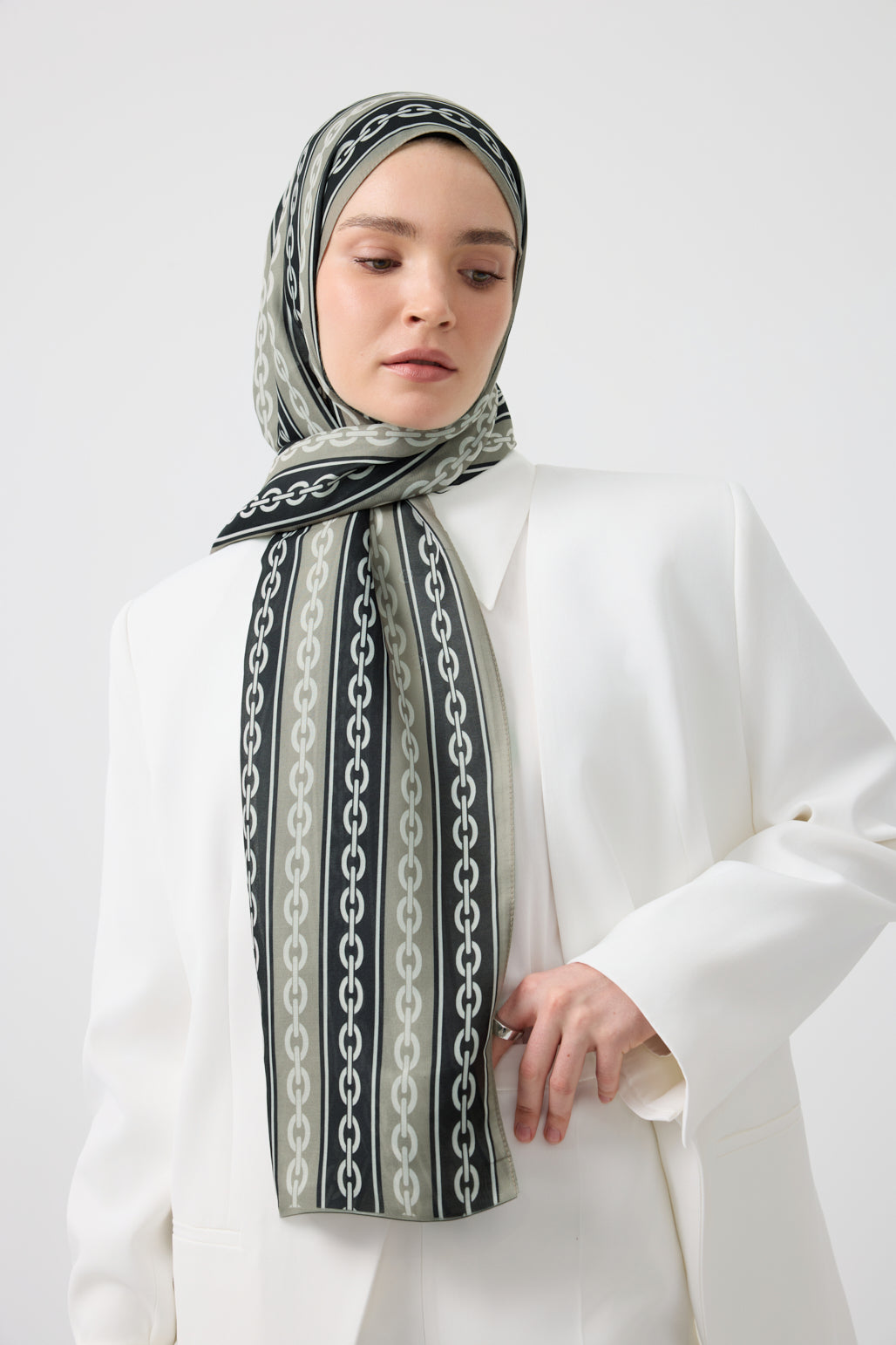Cotton Twill Şal Chain Taş