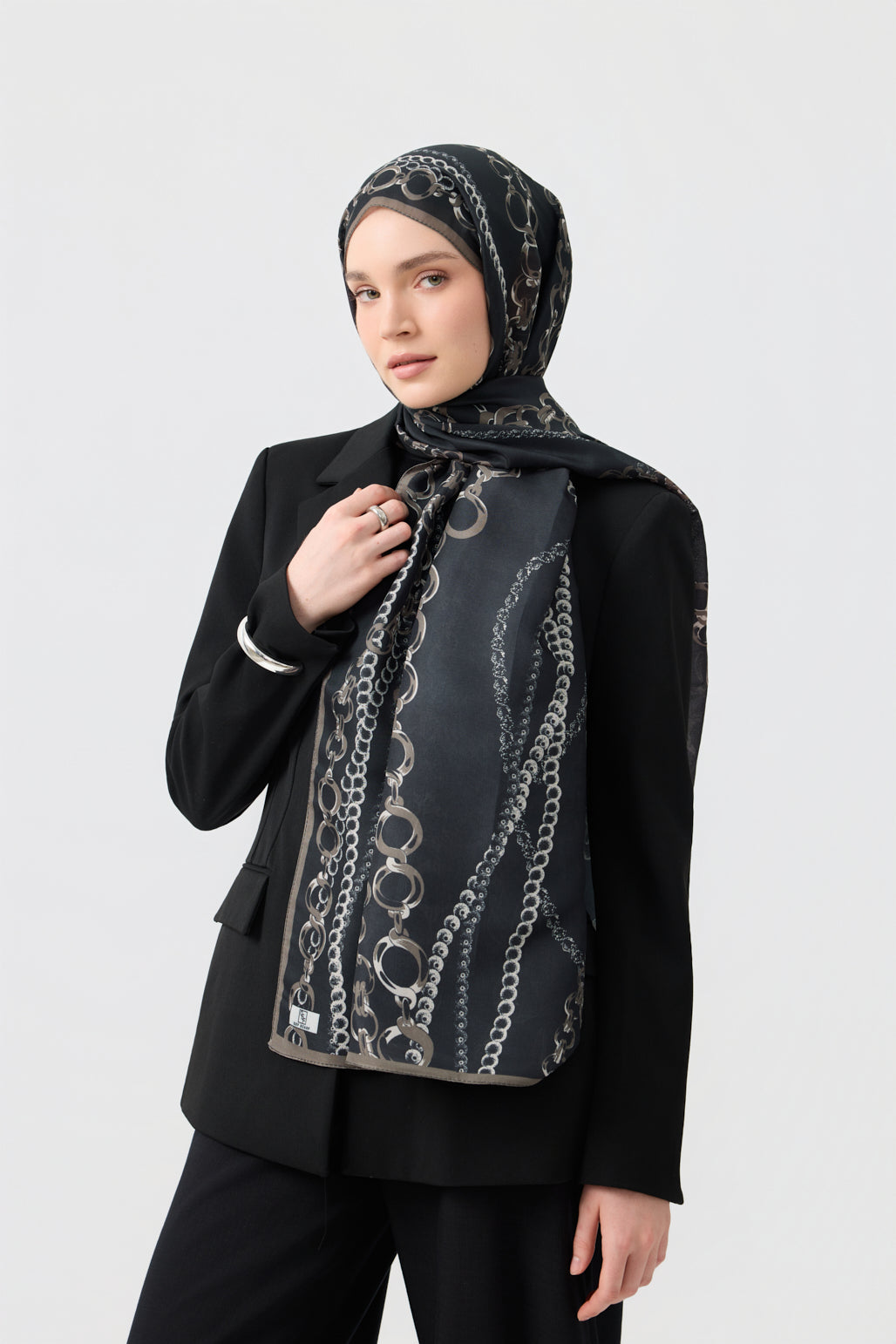 Cotton Twill Şal Loop Line Siyah
