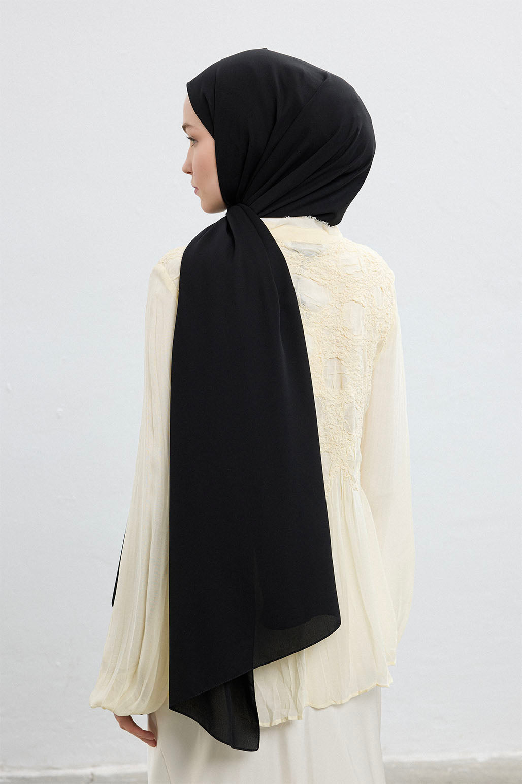 Daily Krep Şal Siyah
