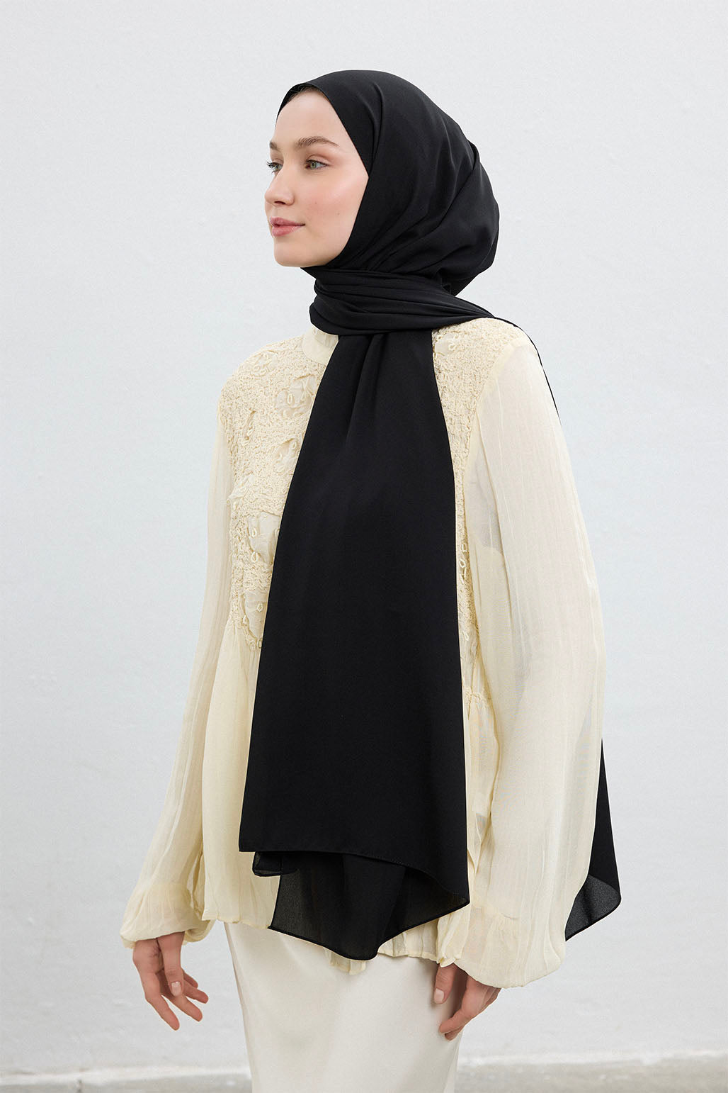 Daily Krep Şal Siyah