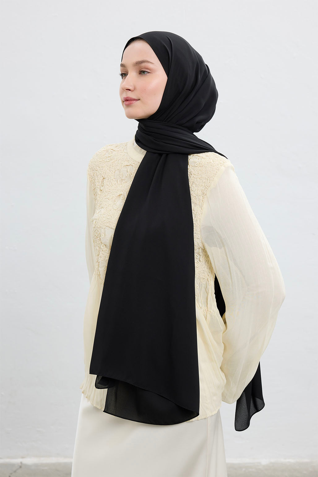 Daily Krep Şal Siyah