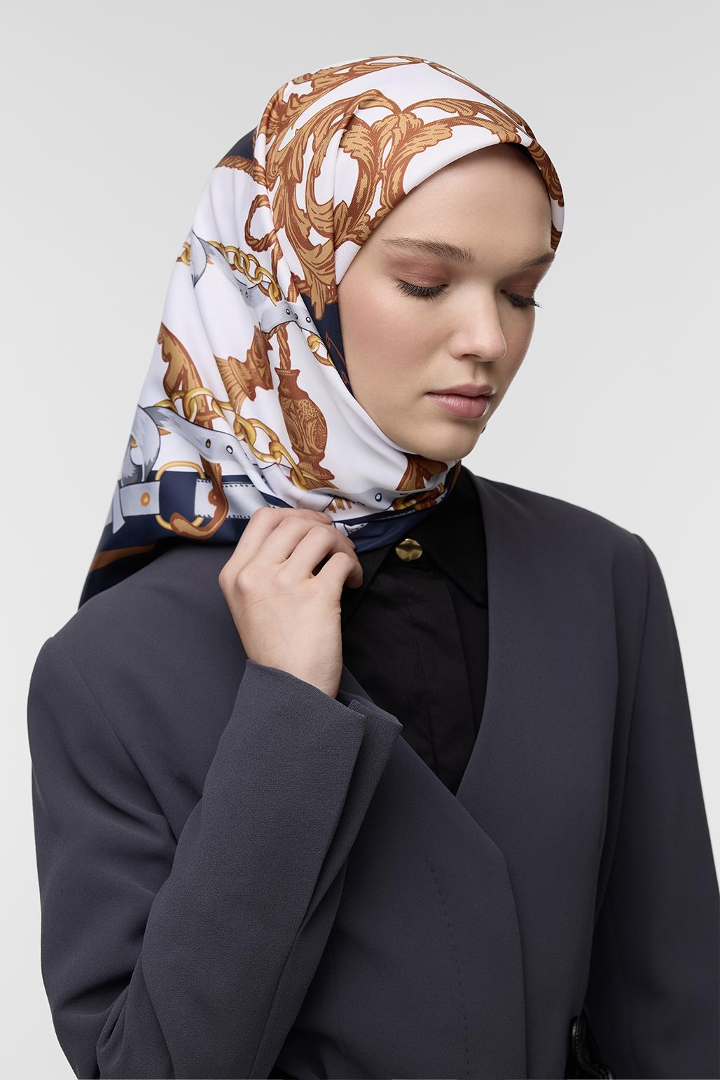 Desenli Twill İpek Eşarp Monika