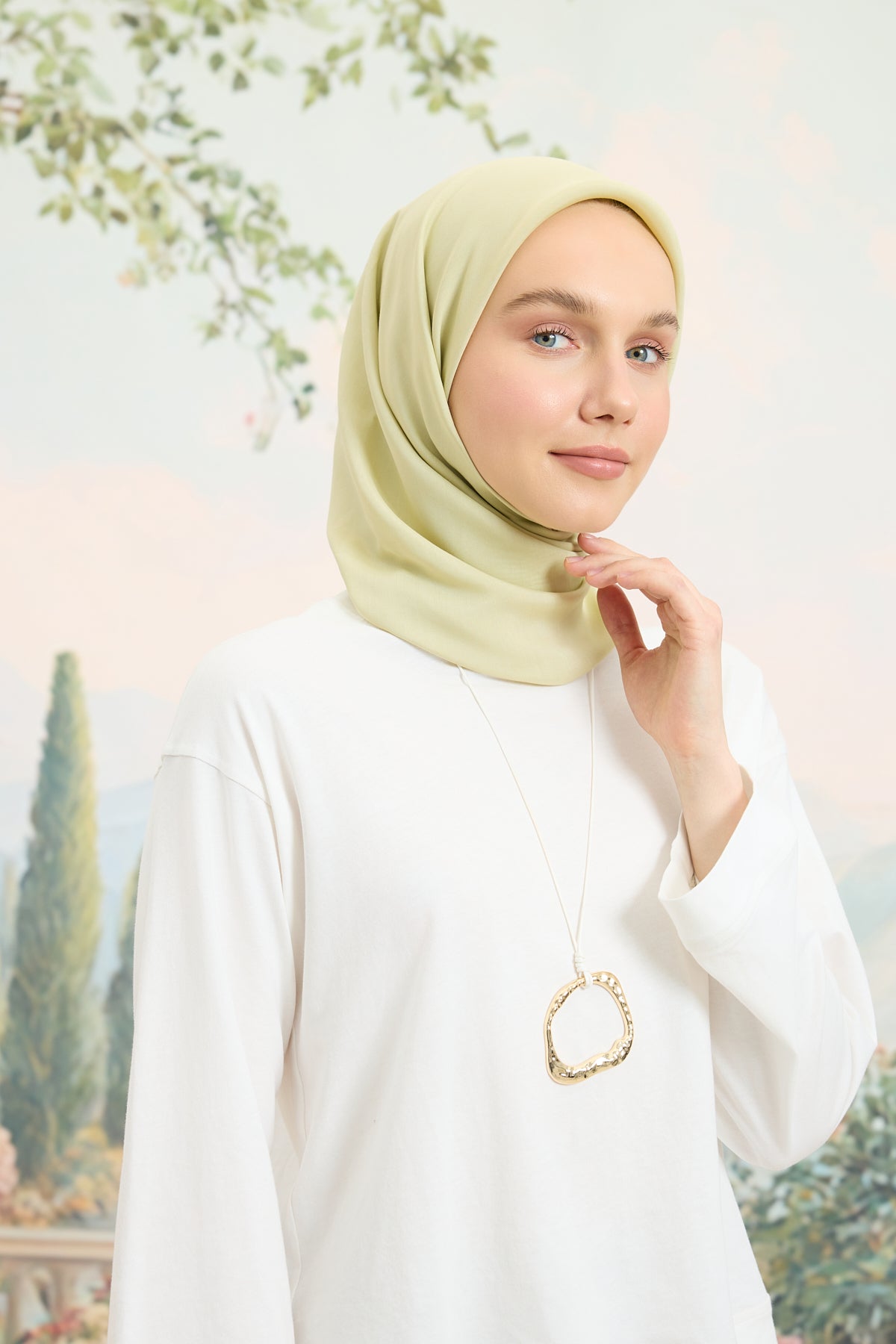 Floş Viskon Düz Eşarp Uçuk Yeşil