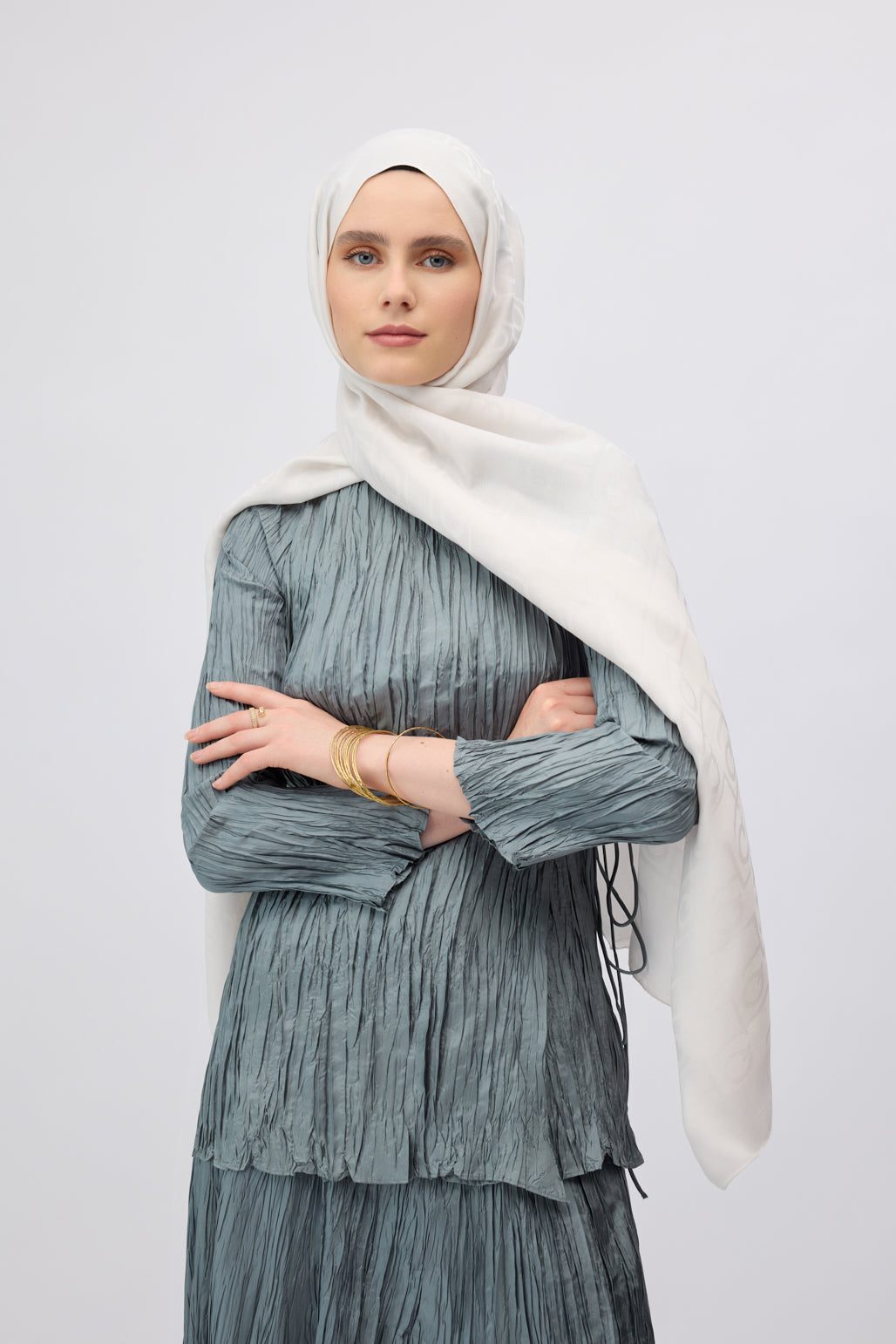 Ekru İpek Jakar Monogram Desen Şal