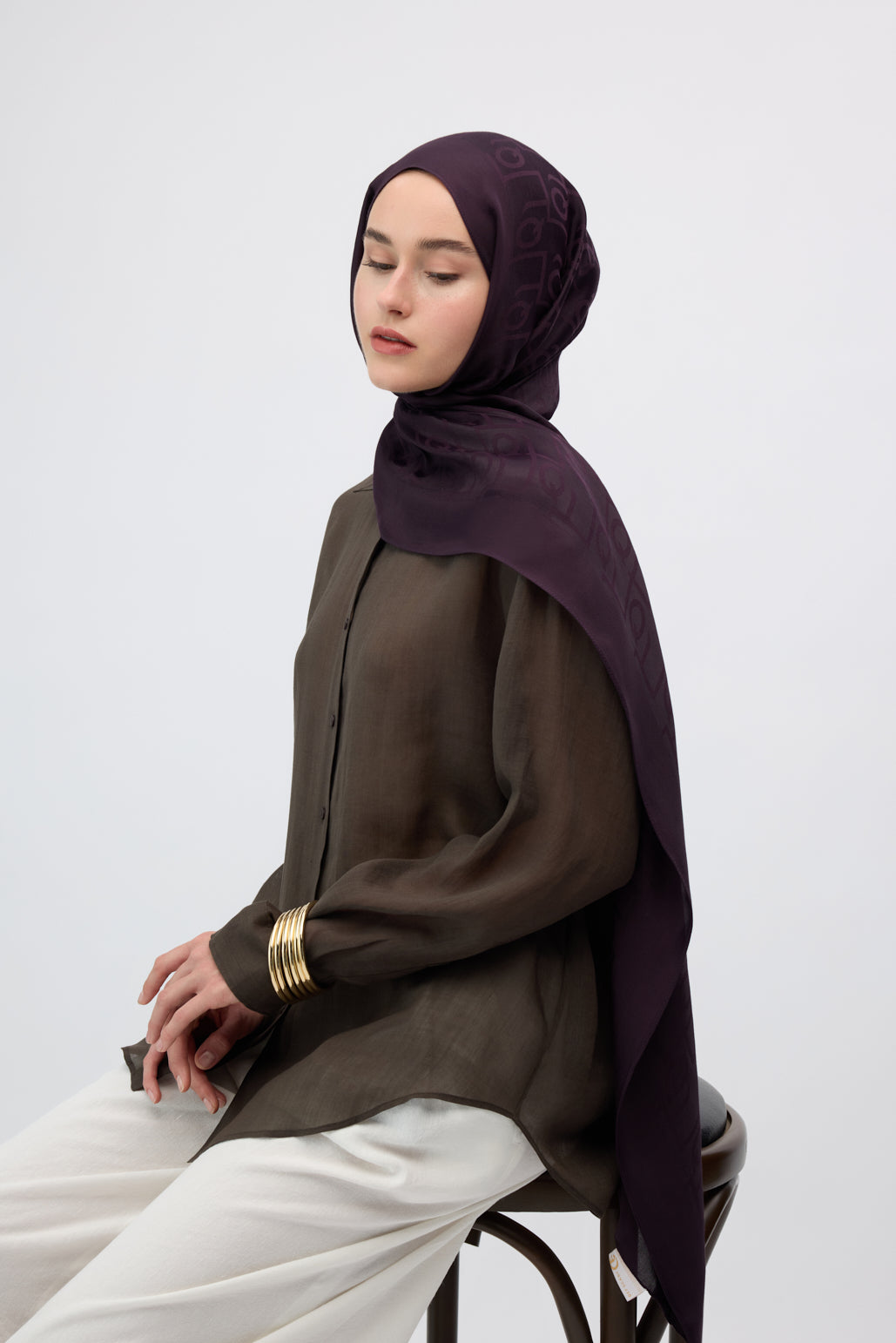 Mürdüm İpek Jakar Monogram Desen Şal