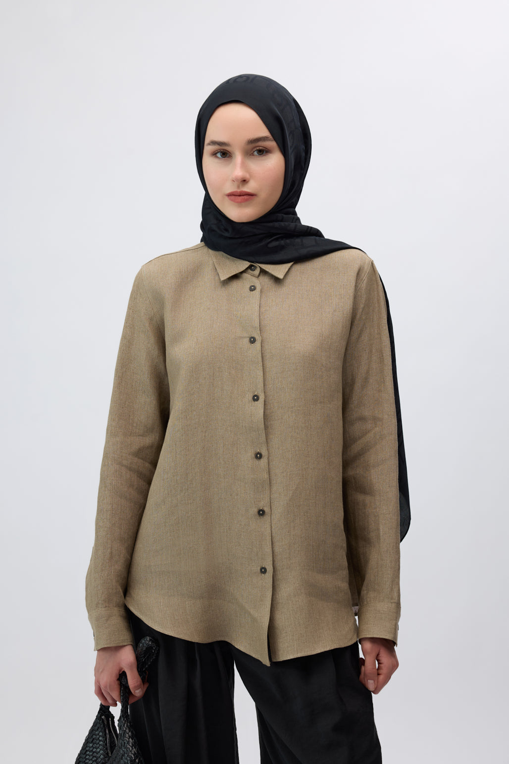 Siyah İpek Jakar Monogram Desen Şal