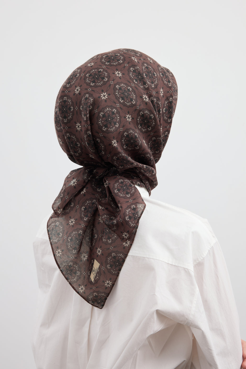 Pamuk Eşarp Medallion Çikolata Kahve