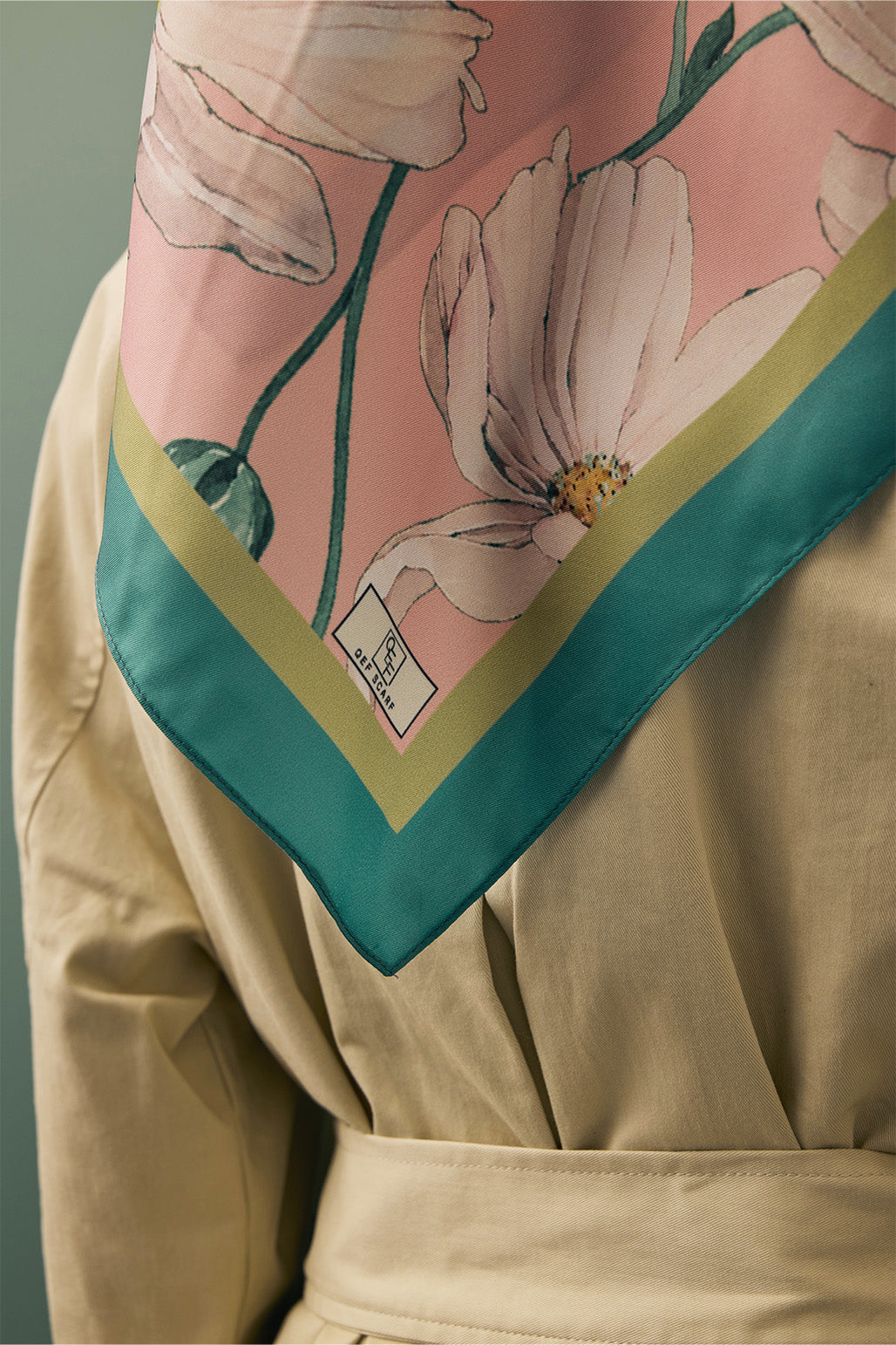 twill ipek eşarp daisy pudra renkli