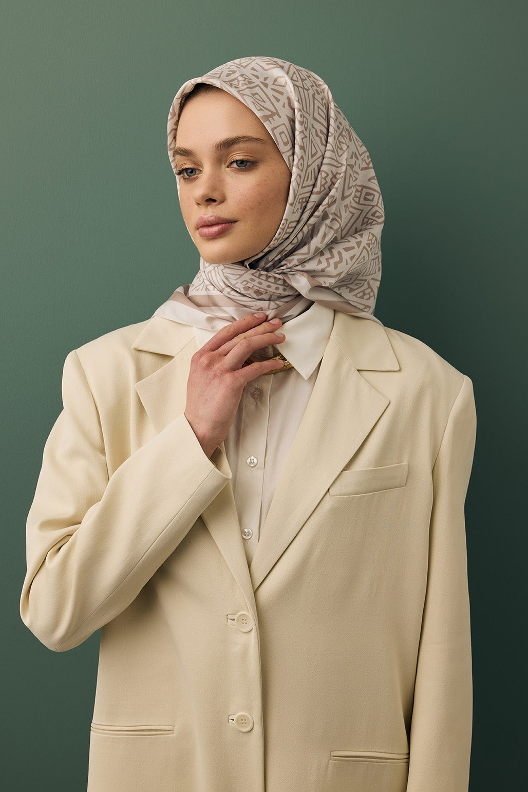 Twill İpek Eşarp Tina Bej