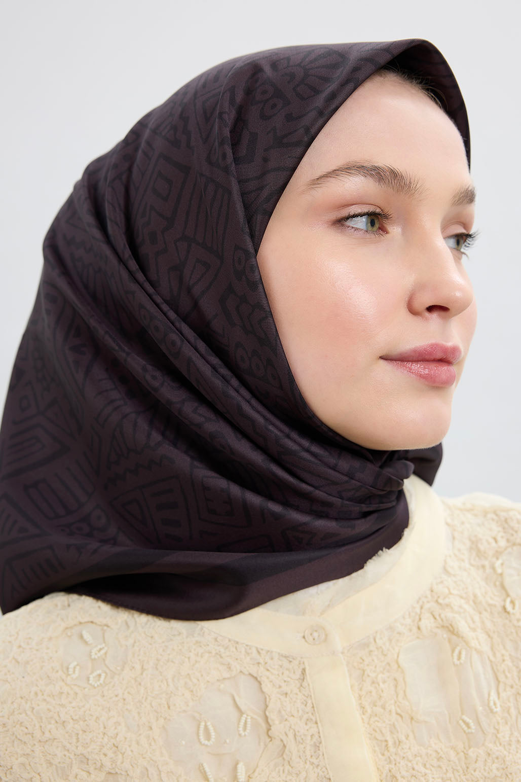 Desenli Twill İpek Eşarp Kahverengi