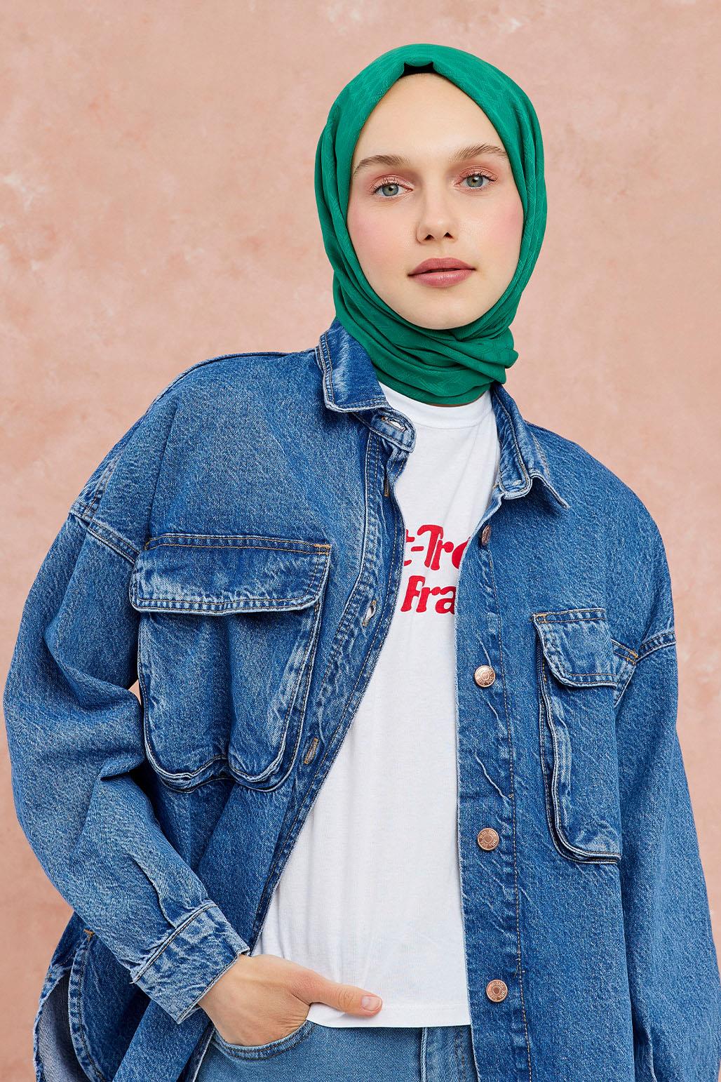 Zincir Desen Şal Benetton