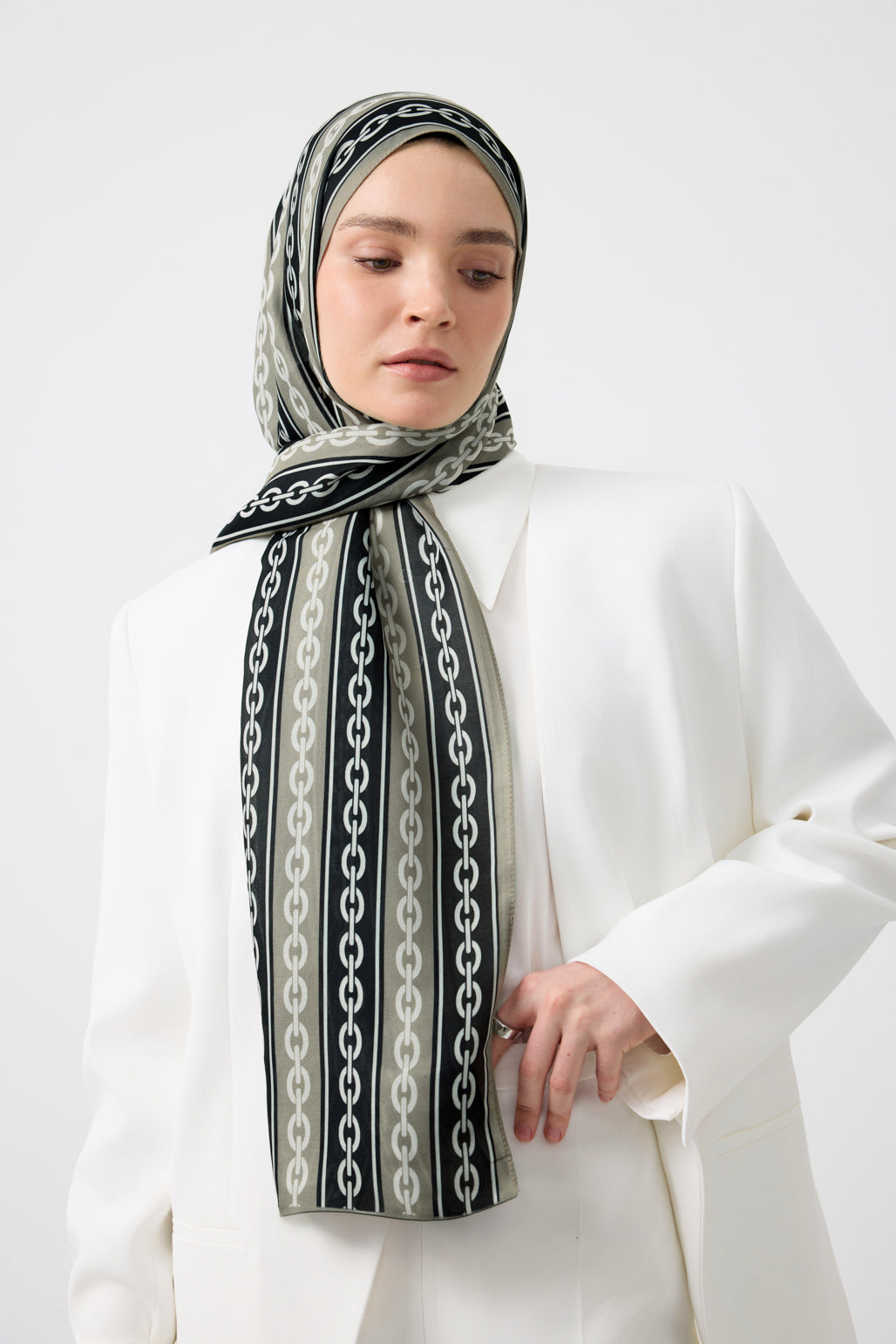 Cotton Twill Şal Chain Taş