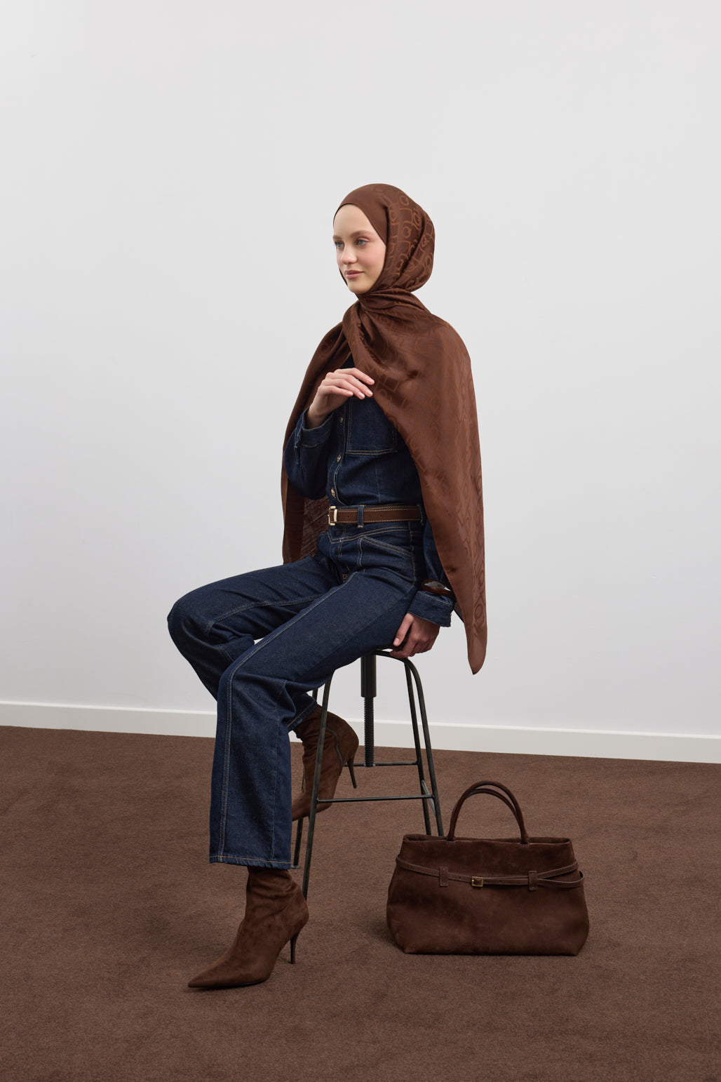 İpek Jakar Monogram Şal Acı Kahve