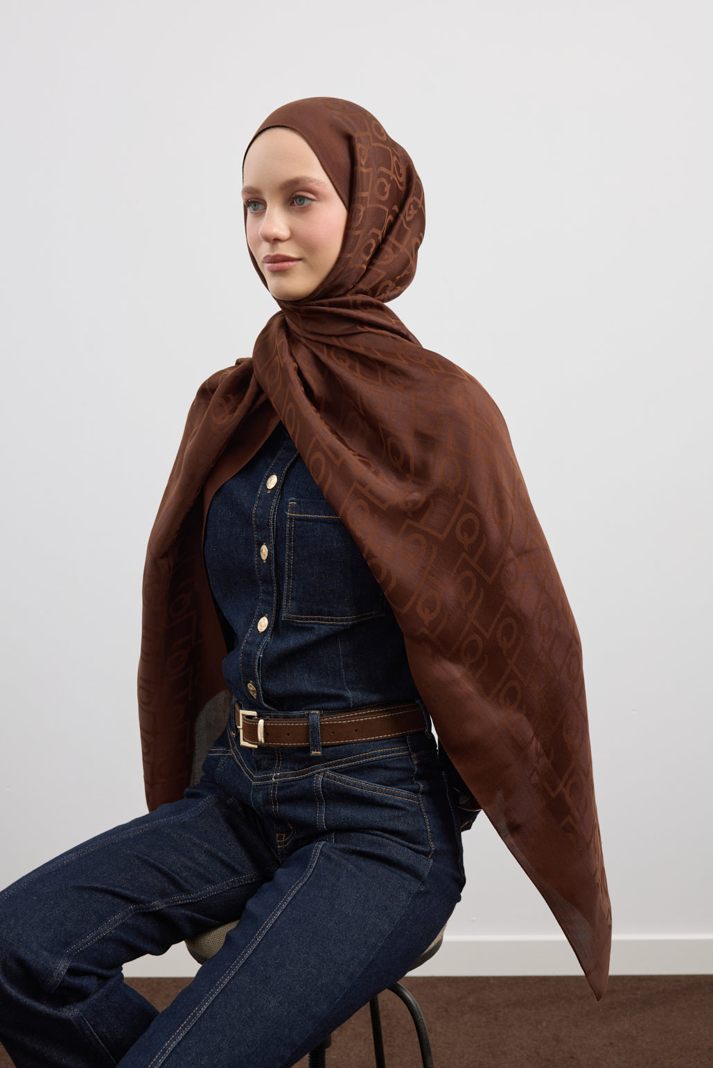 İpek Jakar Monogram Şal Acı Kahve