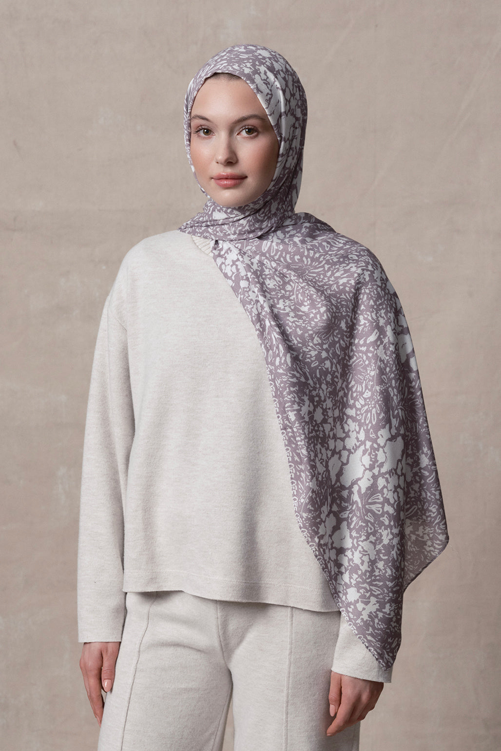 Modal Brush Şal Minimal Pattern Gri