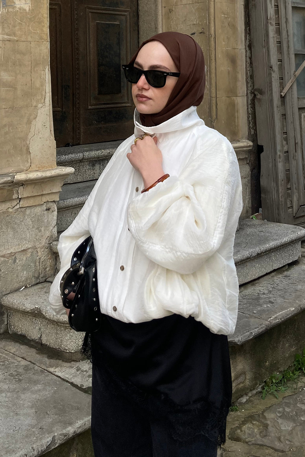 INFLUENCER