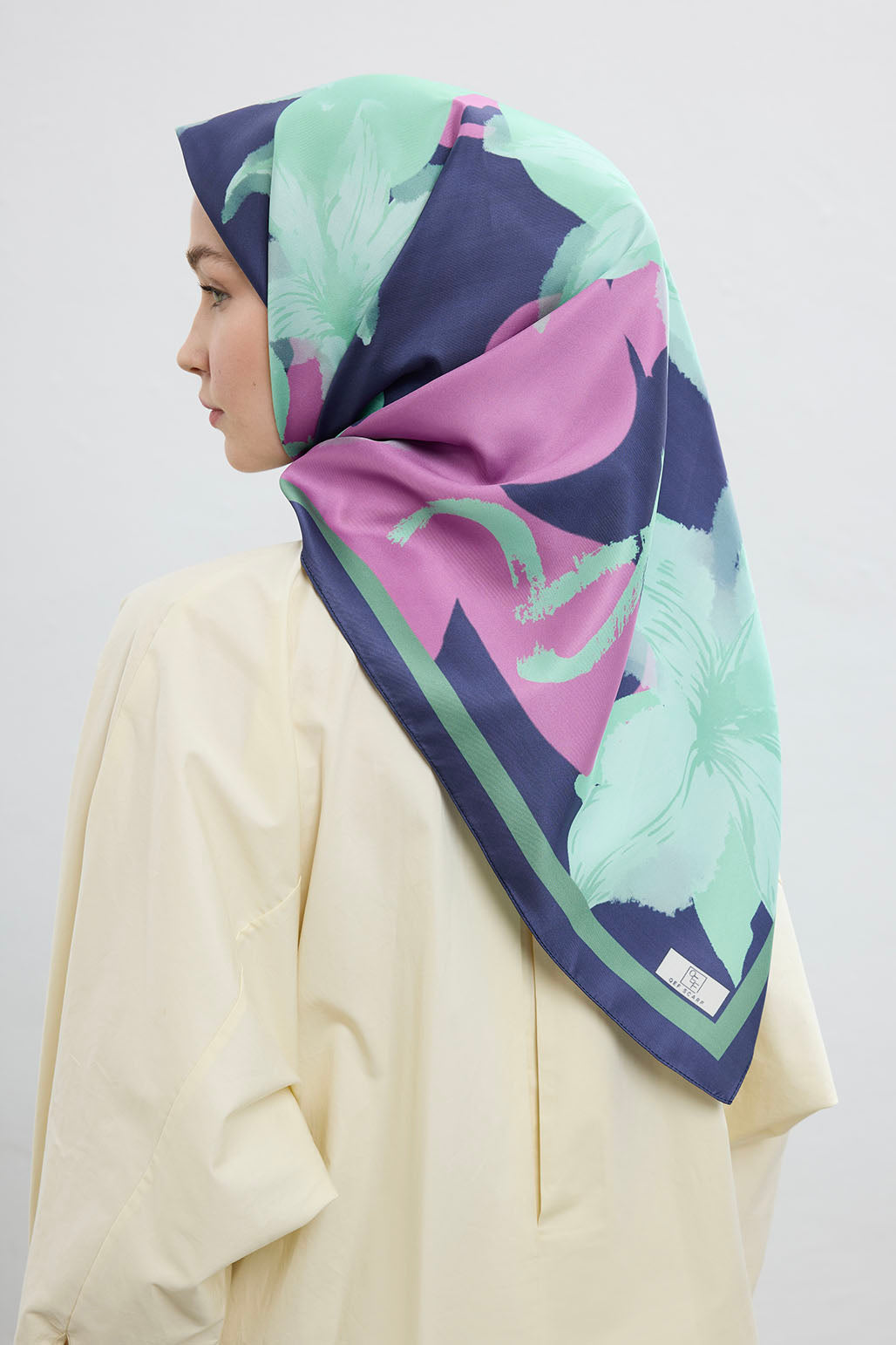 Twill İpek Eşarp Floral Su Yeşili